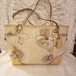 Coach Limited Edition Leafy Lady Bug Straw Purse Leather Appliqué